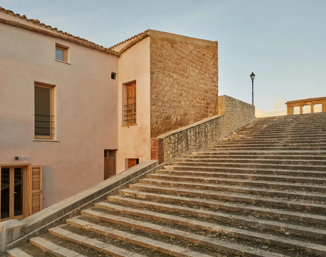 Gessato: Casa a 1 euro, Sambuca di Sicilia, progetto di Studio Didea