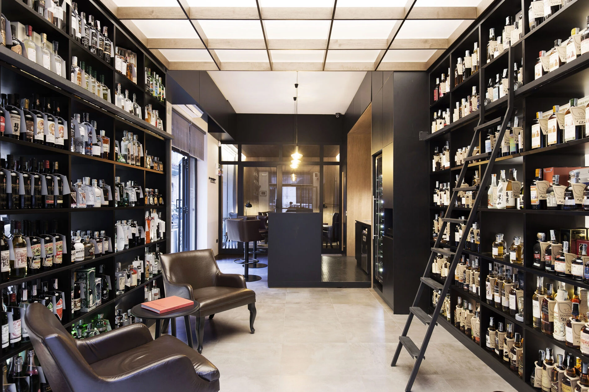 13 Bootleg, Food & Beverage · Retail a Palermo — Studio Didea — Materiali