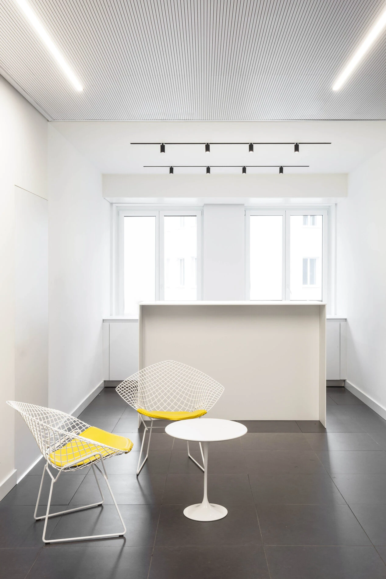 Lipari Consulting & Co. headquarters, Office a Milano — Studio Didea — Materiali