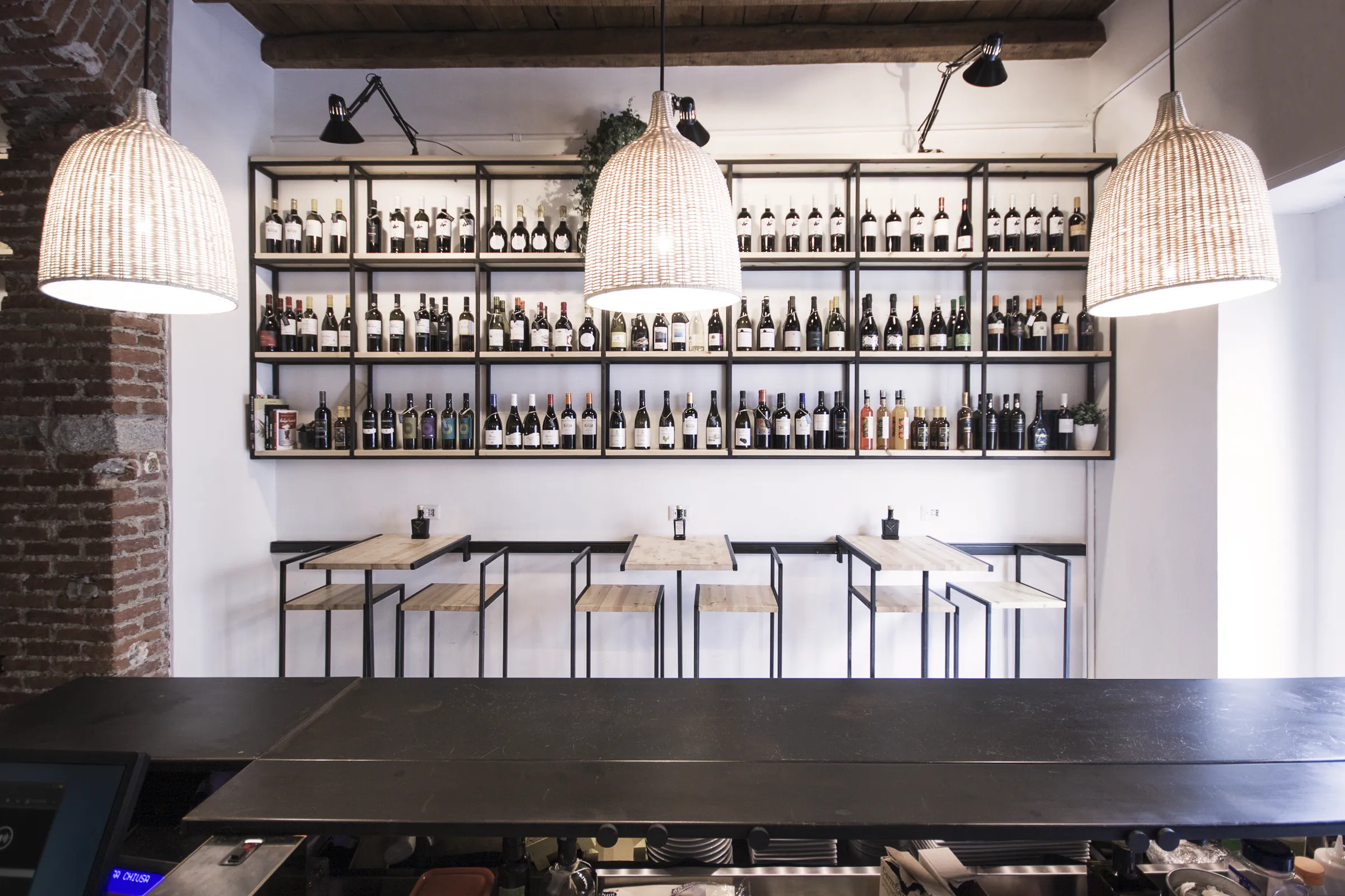 Muddica, Food & Beverage a Milano — Studio Didea — Conservativo