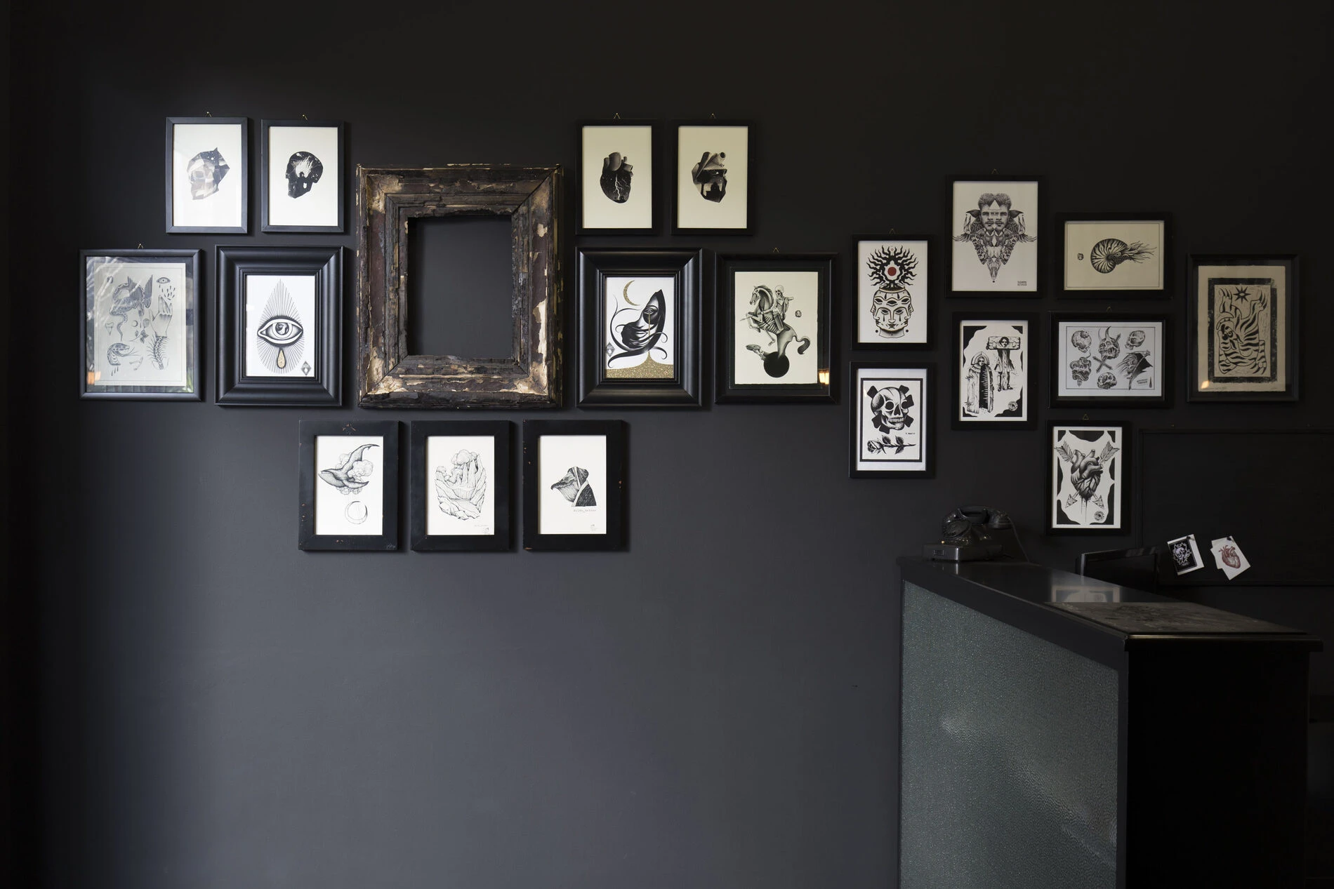 Nerho Tattoo, Office a Palermo — Studio Didea — Distribuzione