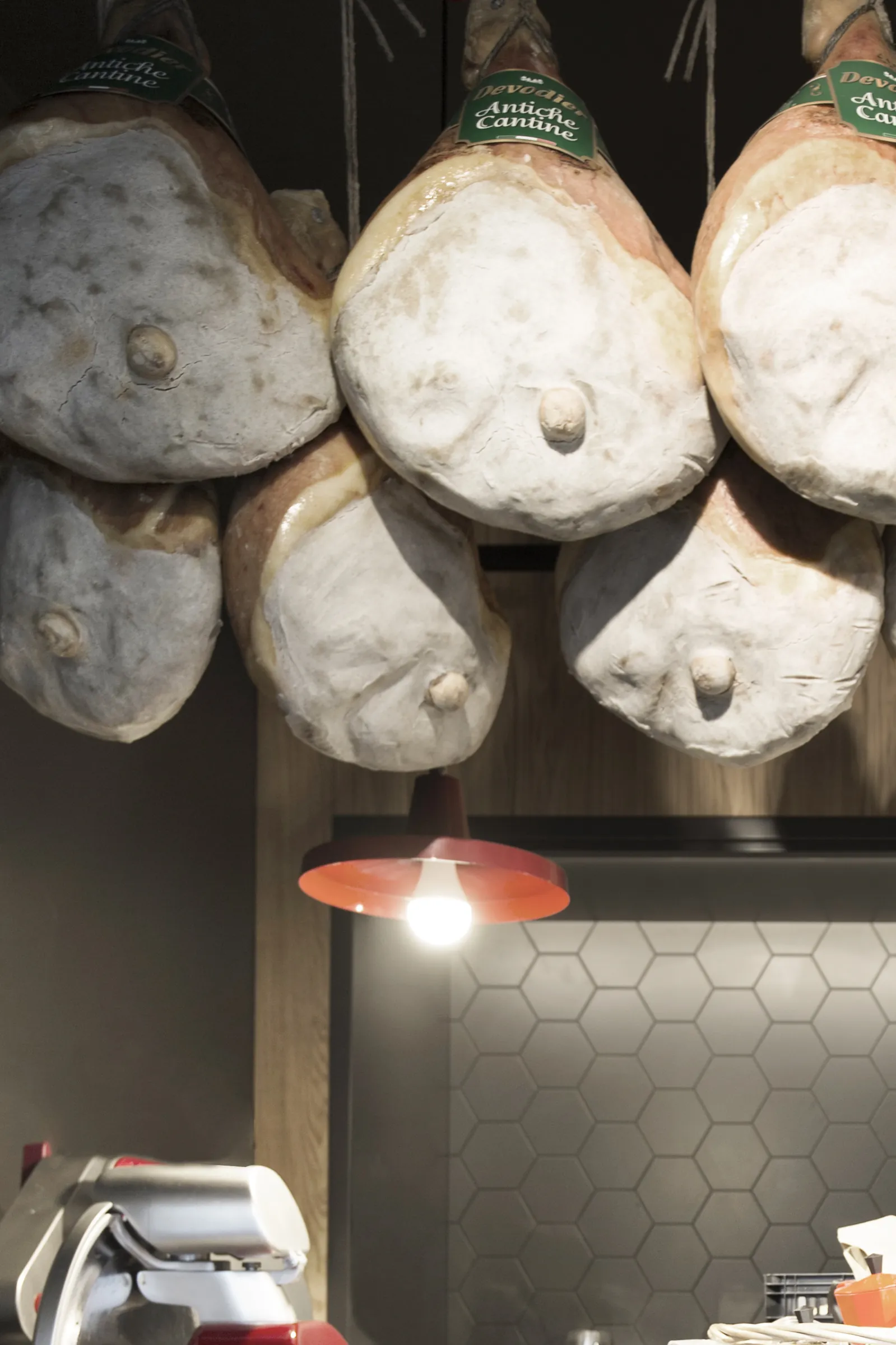 P&V London, Food & Beverage · Retail a London, U.K. — Studio Didea — Materiali
