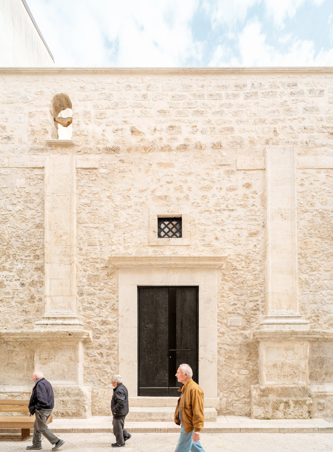 Prior Ecclesia · Lipari Consulting, Alcamo — Beyond Space, Studio Didea
