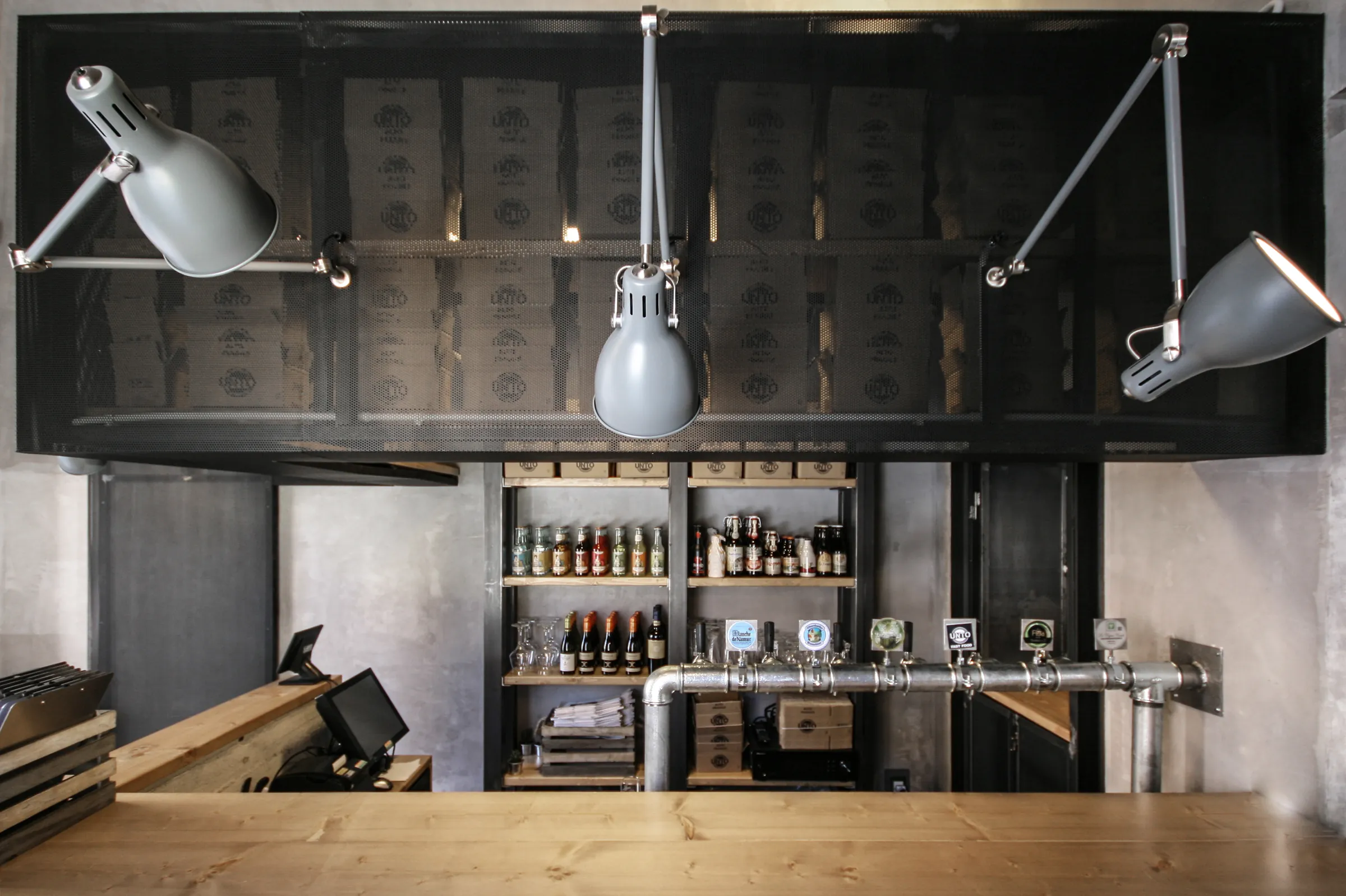 Unto, Food & Beverage a Palermo — Studio Didea — Volumi