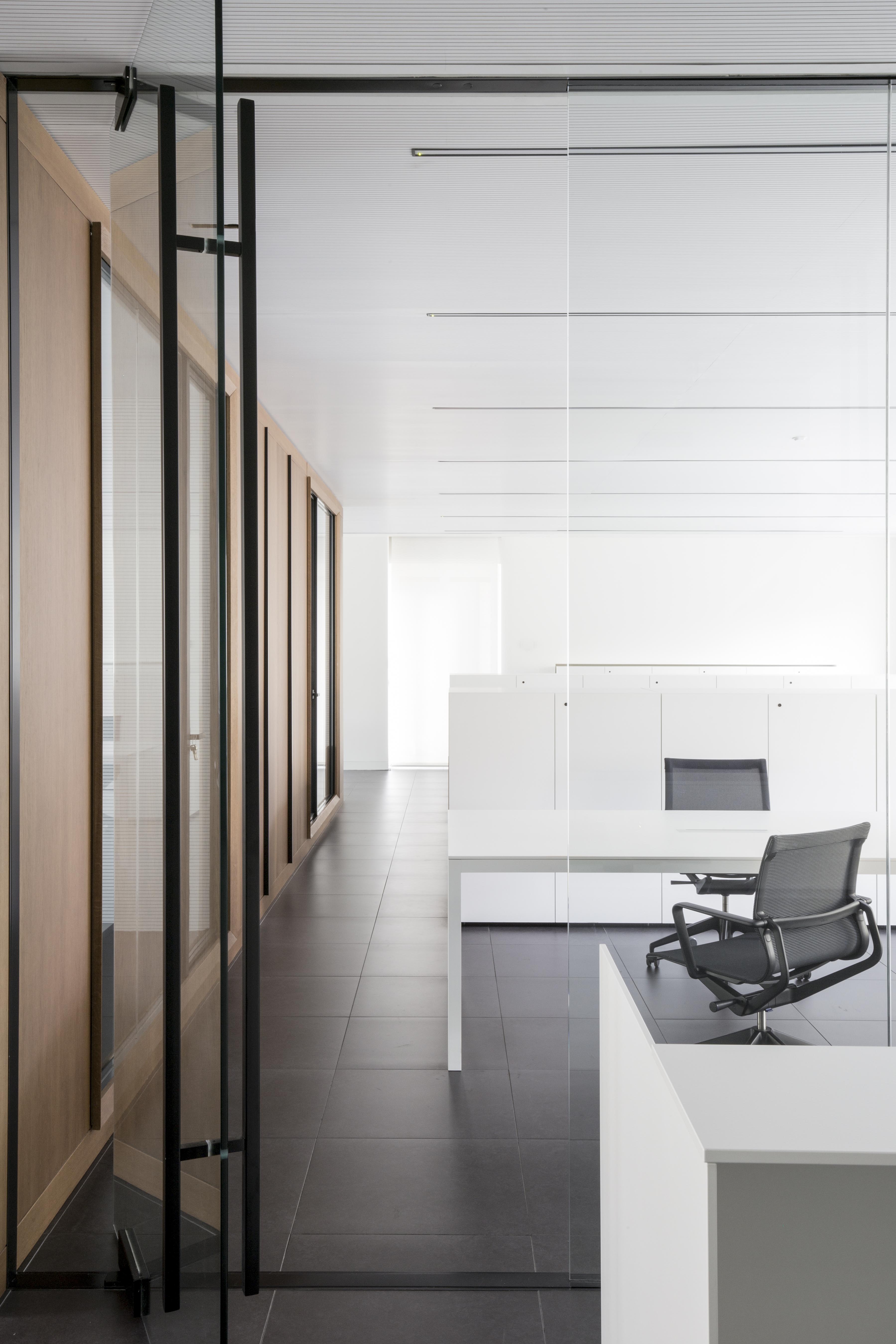 Lipari Consulting & Co. headquarters 42 Lipari Consulting & Co. headquarters 41