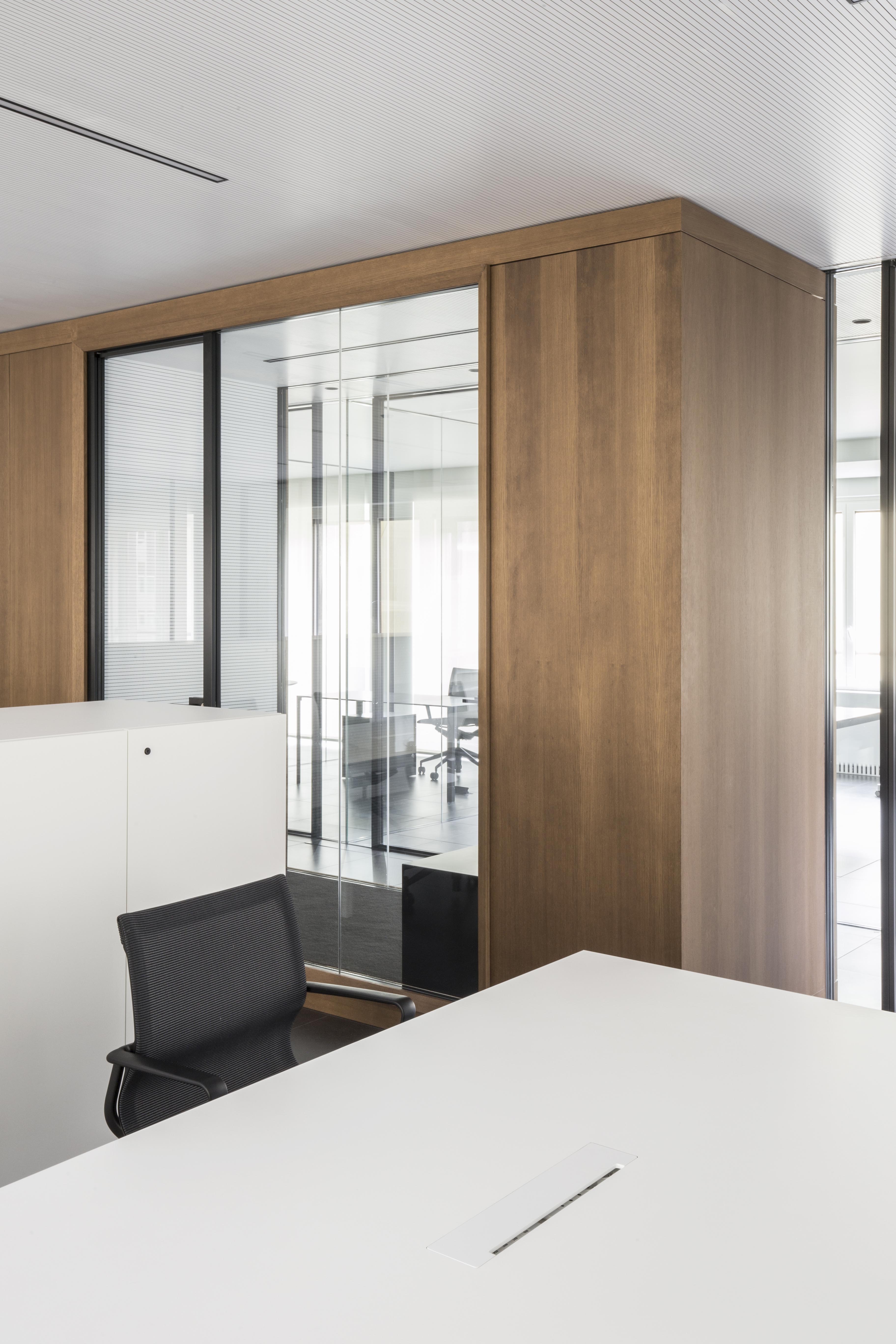 Lipari Consulting & Co. headquarters 16 Lipari Consulting & Co. headquarters 15