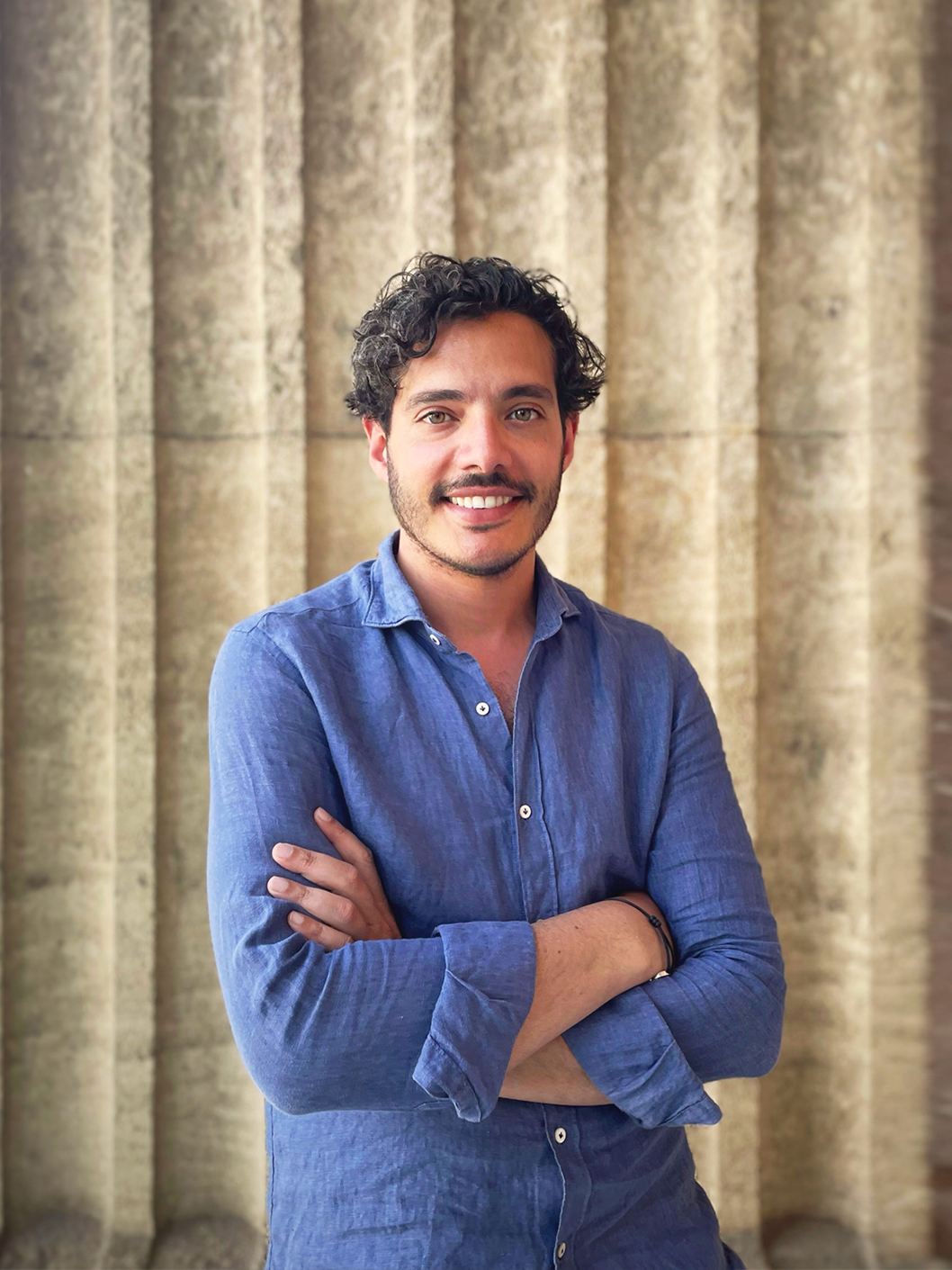 Scopri i servizi di architettura di Nicola Andò, specializzato in progettazione e ristrutturazione di lusso in Sicilia. Con un occhio attento al design contemporaneo, Giuseppe De Lisi trasforma spazi abitativi e commerciali in opere d'arte funzionali.